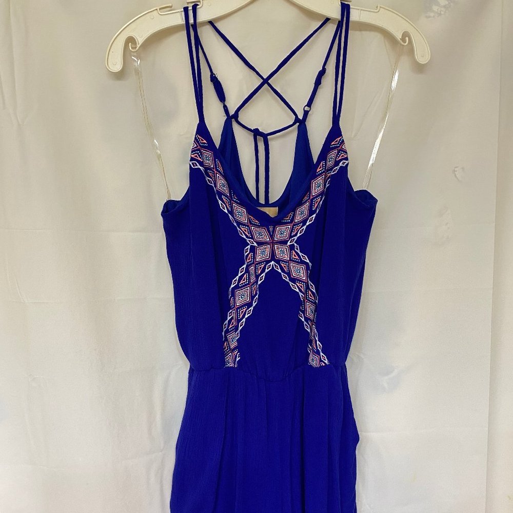 Takara romper size Jr Small